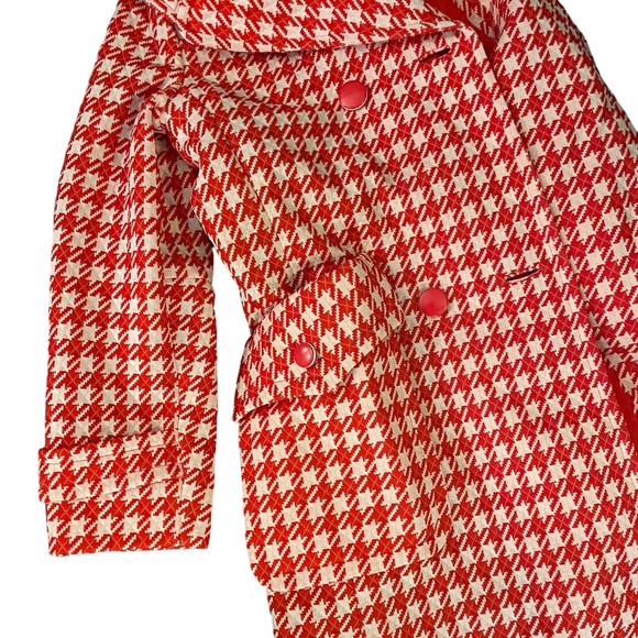 Women’s red and white houndstooth coat - Picture 3 of 9